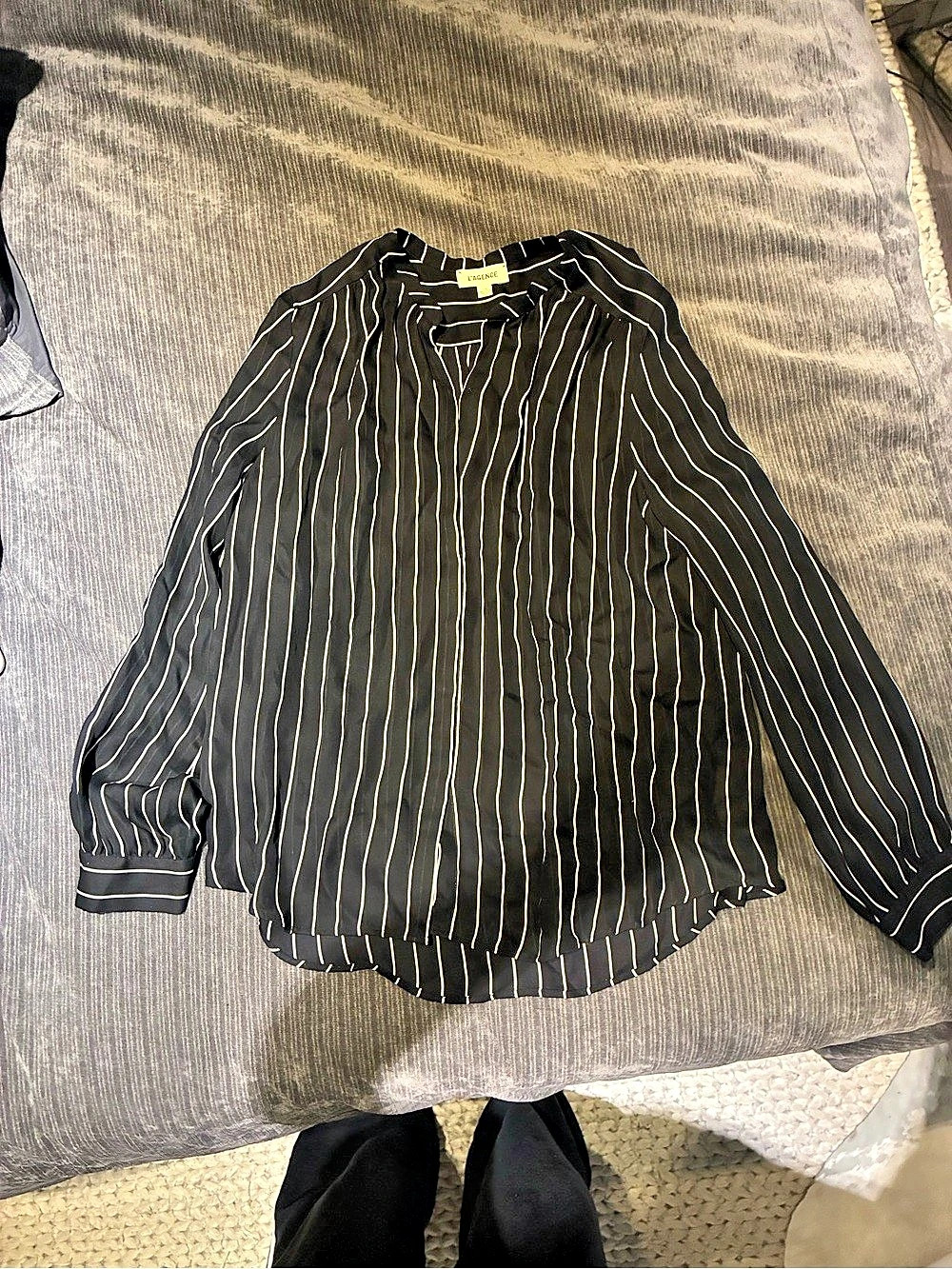 Large'AGENCE Striped Silk Blouse in Black & White Size Large Like New